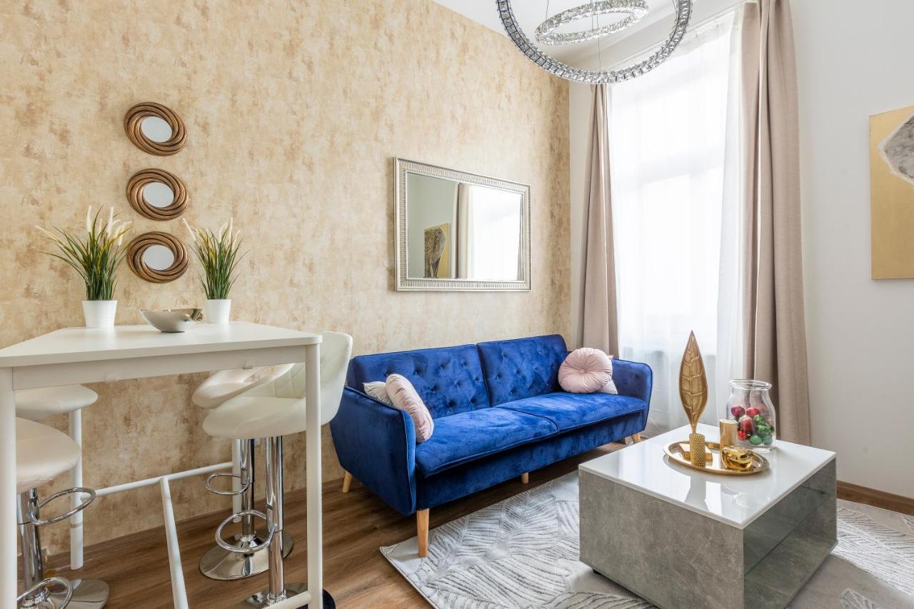 Explore Budapest From A Luxurious Cozy Apartment Exteriör bild