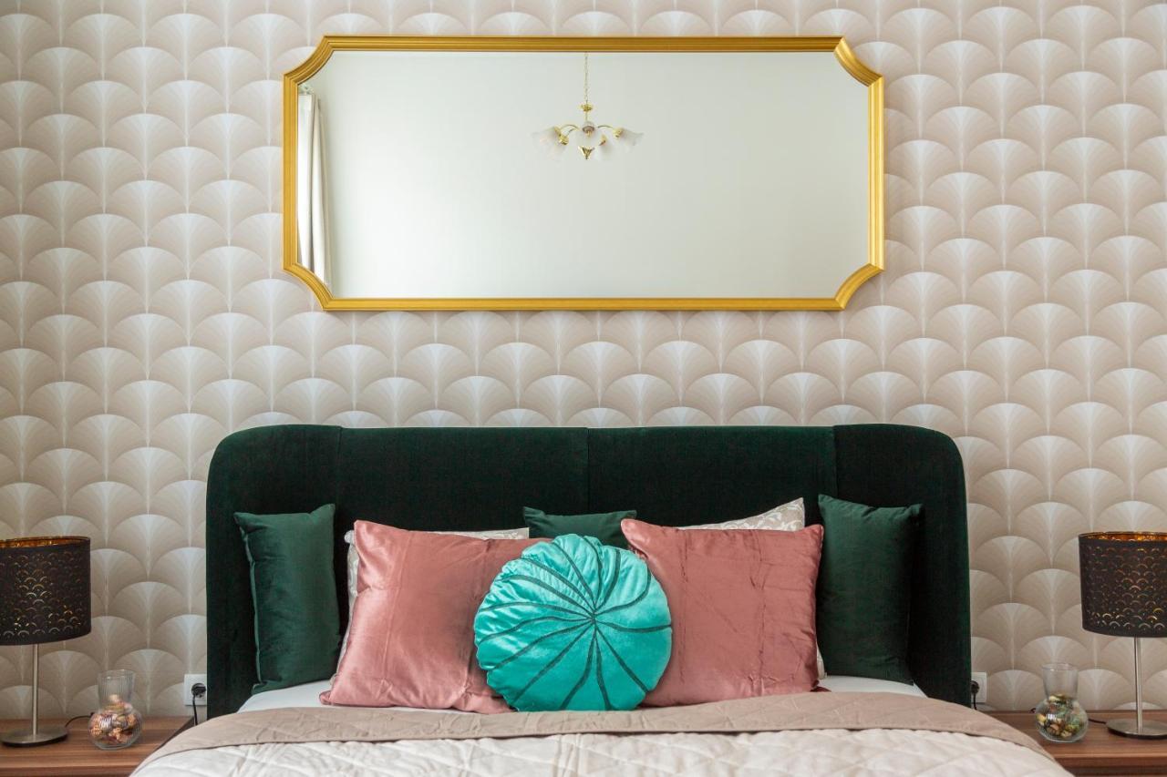 Explore Budapest From A Luxurious Cozy Apartment Exteriör bild