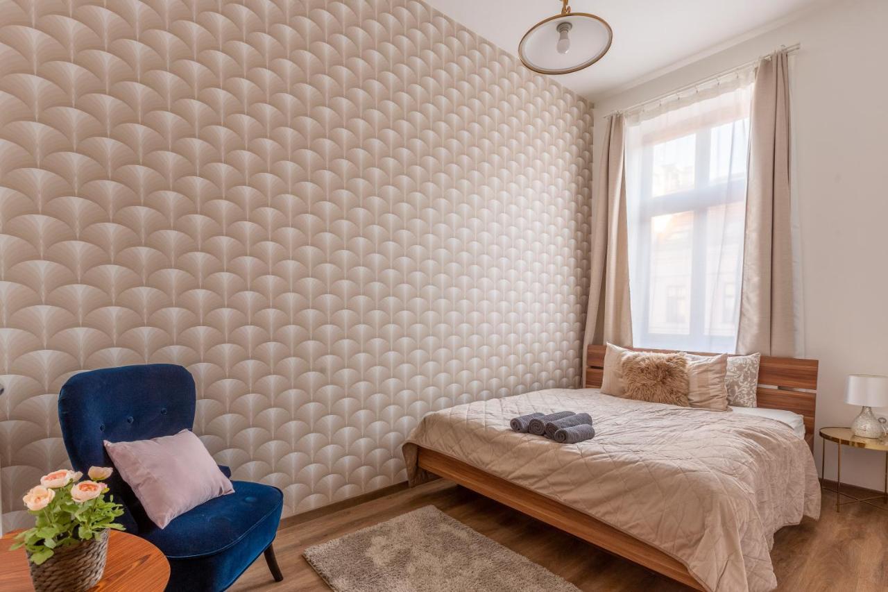 Explore Budapest From A Luxurious Cozy Apartment Exteriör bild