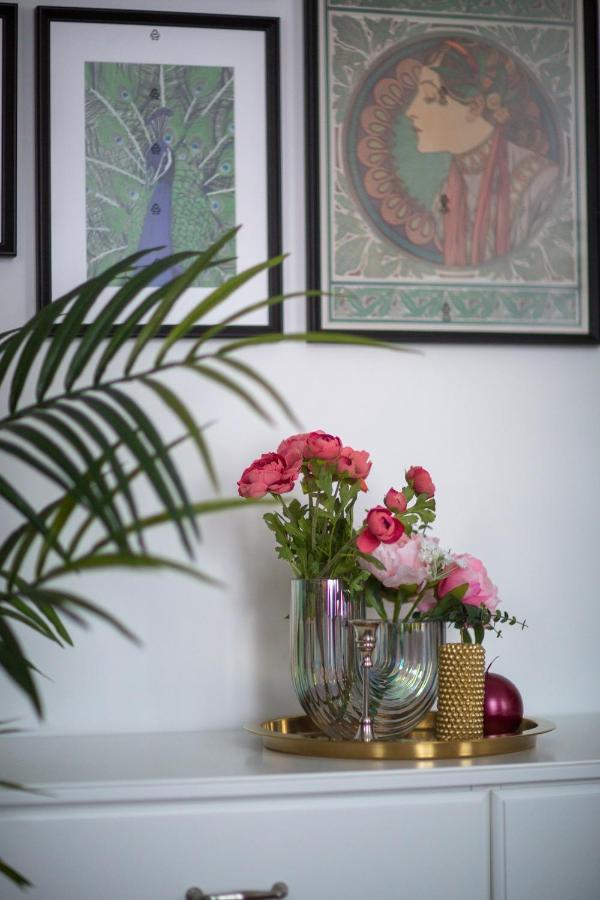 Explore Budapest From A Luxurious Cozy Apartment Exteriör bild